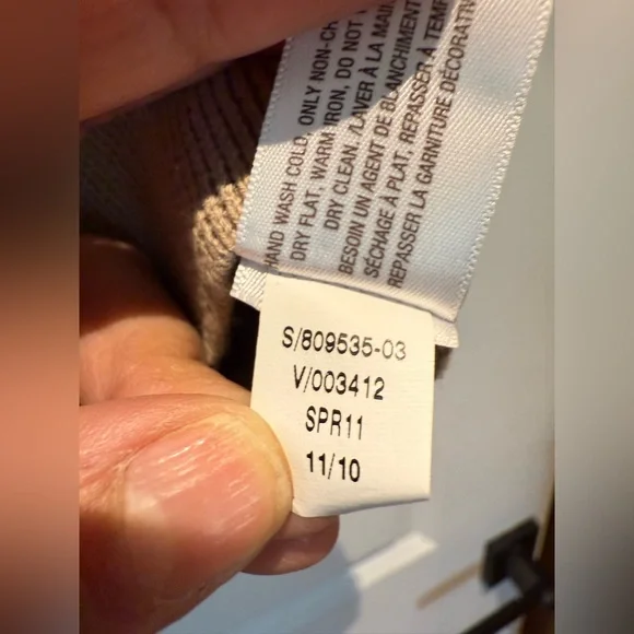 Old Navy tan cardigan embellishments lightweight soft 100% cotton vintage 2010 - Picture 5 of 9